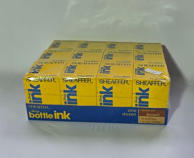 בלוק של 12 מיכלי דיו של חברת SHEAFFER , סגור באריזה מקורית , צבע חום, חדש חלוטין 