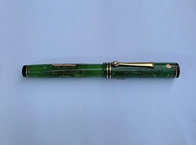 עט WAHL EVERSHARP GOLD SEAL , נובע , ציפורן זהב 14 קראט מקורית , כותבת M , מצב טוב 