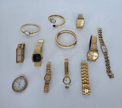 לוט 11 שעונים וצמיד מעזבון חנות , נמכר כפי שהתקבל AS IS , לא נבדק ולא מויין