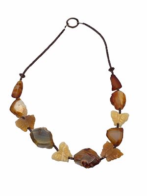 ענק צוואר עשוי מאגת וג'ספר, אורך במצב פתוח 72