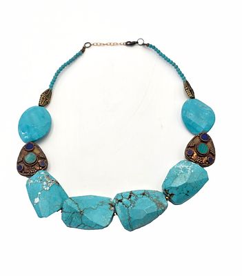 ענק צוואר עשוי בעיקר היולייט, אורך במצב פתוח 54