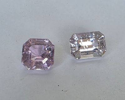 לוט 2 אבני קונזייט מלוטשות סופר AAAּ+++, משקל 23 קראט, צבע יפה, הוצאו מבריפקה עם תג 