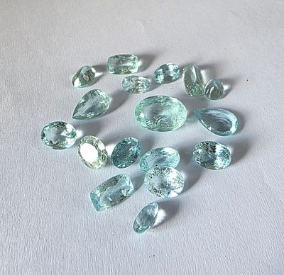 לוט 16 אבני אקווה מארין מלוטשות סופר AAAּ+++, משקל 52 קראט, מגיעות בבריפקה עם תג 