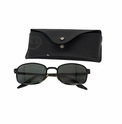 משקפי שמש RAY-BAN, במצב טוב מאד ומגיעות בנרתיק מקורי