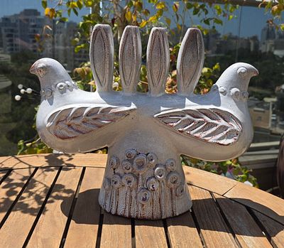 RUTH ZARFATI STERNSCHUSS - Technique: CERAMIC SCULPTURE Size: 32x41