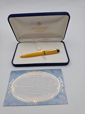 עט נובע וינטג' תוצרת EVERSHARP, דגם SKYLINE, מגיעה בקופסה מקורית, ציפורן זהב 14 קראט 