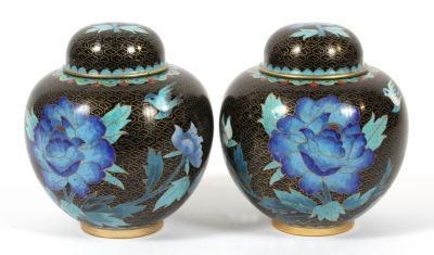 Пара китайских сосудов с крышками в уникальной технике CLOISONEE (перегородчатая витражная 