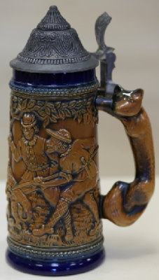 Западно-германская керамическая пивная кружка &laquo; Made by Gerz&raquo; с клеймом внизу. С металлической 