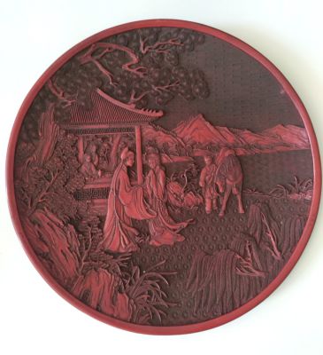 Большое китайское антикварное блюдо в сложной технике Цинабар. 
Цинабар (или Кинаварь) – 
