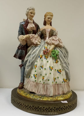 Большая антикварная статуэтка «Леди и джентльмен». Дрезденский фарфор, Германия. Пара нарядно 