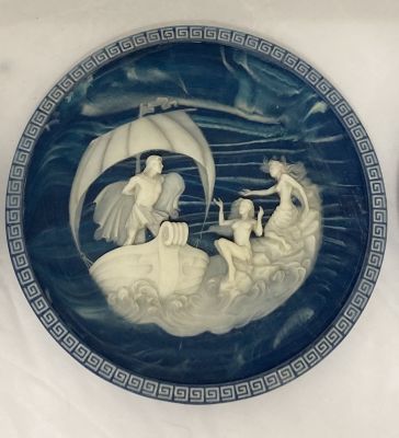 Коллекционная декоративная тарелка-горельеф с номером 4850C &laquo;Сирены&raquo; из серии "Путешествие 