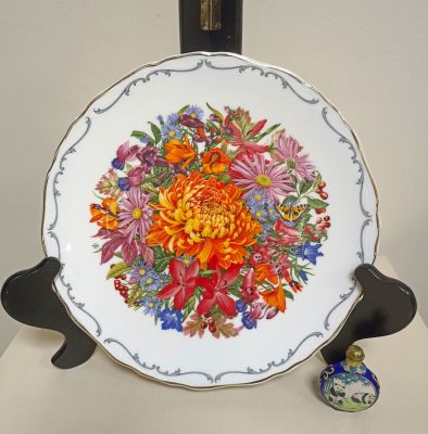 Яркая декоративная тарелка из серии &laquo;Осеннее великолепие&raquo;, художницы Sara Anna Schofield от 