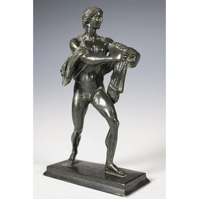 Бронзовая литая античная статуя мужчины. Высокохудожественное исполнение. Безупречное 