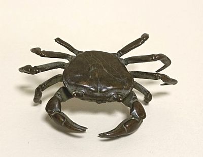 Бронзовая фигура &laquo;Краб&raquo;. Длина 5 см.