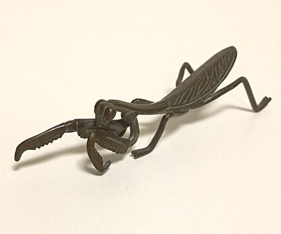 Японская бронзовая фигура &laquo;Богомол&raquo;. Длина 8,5 см