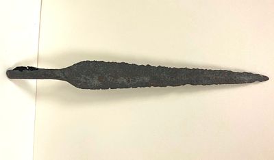 Древняя гаста (острый наконечник копья). 
Бронза.
Оригинал.
Найден на стоянке Римских легионов 