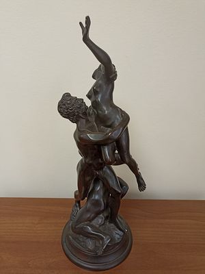 Джамболонья (1579 - 1583).
Бронзовая скульптура "Похищение сабинянок" 
Повтор по оригинальной 
