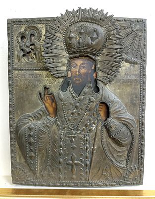 [Сертификат] Икона &laquo;Святитель Димитрий Ростовский&raquo; в окладе
Первая половина XIX века. Холуй 