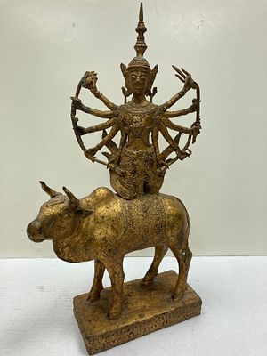 Старинная позолоченная бронзовая фигурка тайского Шивы. Большая старинная литая фигура из 