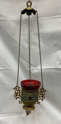 Старинная подвесная лампада.
Стакан-вставка из цветного стекла.
Латунь, эмаль, инкрустация. 