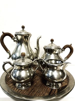 Винтажный оловянный кофейно-чайный сервиз KMD Royal Holland середины 20 века, состоящий из 