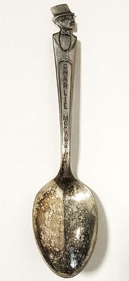 Коллекционная ложка. Высота 15 см
Серебрение