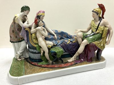 Фарфоровая композиция "Эней и царица Дидона Карфагенская".
Фарфор, полихромная роспись, Золотая 