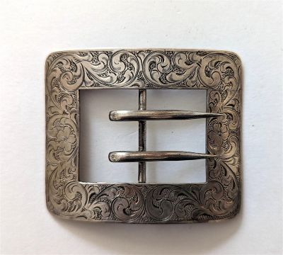 Antique / Vintage Belt Buckle Sterling 1.3 oz. We have included quality images to show their 