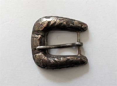 Antique / Vintage Belt Buckle Sterling 1.0 oz. We have included quality images to show their 