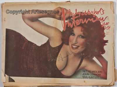 Andy Warhol (1928-1987) - Magazine 
cm 29x38 
1975 
Interview Unframed Hand signed by the artist 