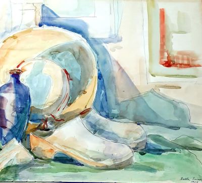 בלה שאקי Bella Shaky (Sciaky) - דומם עם נעליים הולנדיות. אקוורל, 50X60 ס"מ, חתום ומתוארך 1968.