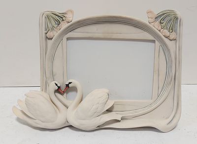 מסגרת תמונה מפוסלת ונדירה בסיגנון ארט דקו של האמן האיטלקי הנודע ללא פגמים חדש בקופסא המקורית כ 