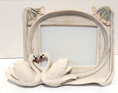 מסגרת תמונה מפוסלת ונדירה בסיגנון ארט דקו של האמן האיטלקי הנודע ללא פגמים חדש בקופסא המקורית כ 