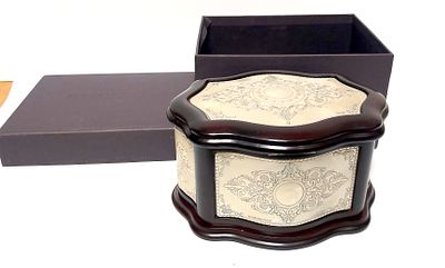 קופסת אתרוג של הצורפים שילוב כסף סטרלינג ועץ מחיר מחירות מעל 700 ש"ח 
