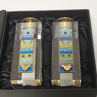 סט פמוטים מעוצבים בקופסא המקורית מתאים כמתנה מקורית