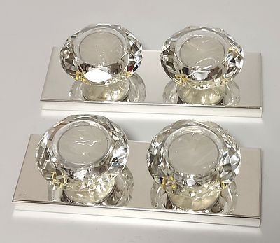 שני זוגות פמוטים מקריסטל של חברת הצורפים מחירון 360 כל אחד 