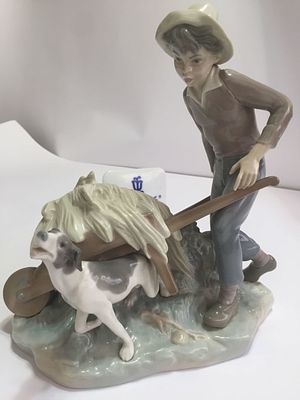 פורצלן לאדרו LLADRO ספרדי מספר קטלוגי 4852 ללא פגמים חתום בחותמת היצרן צביעה ידנית גובה 22 נדיר 
