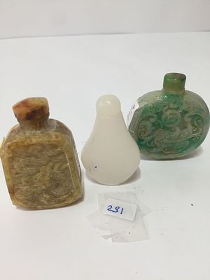 שלוש בקבוקי הרחה מגיייד שלושתם מושלמים 1900-1940