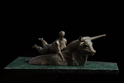 "Похищение Европы"
бронза гранит 2016г 13х20х40см