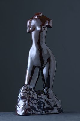 В. Зеленко "Торс".
. Размер: 54х26х14 см 
Материал: Шамот, глазури 
2024 год. 
Биография 