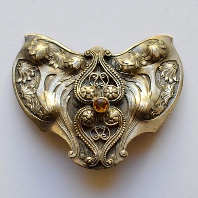 C&R - C.R. Hettel Jewelry 1890 год Большая антикварная редкая брошь с вставкой, выполнена в 