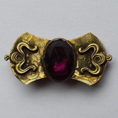 Антикварная винтажная брошь в стиле модерн. Начало 20 века. Дизайн: Дж. Н. Стире. Производство 
