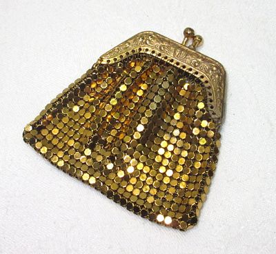 Винтажный кошелек Уайтинг и Дэвис Whiting & Davis - кошелек 60 мм х 70 мм. В хорошем винтажном 