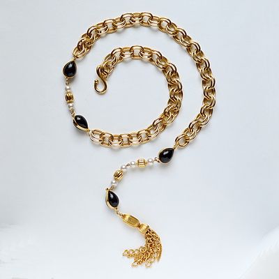 CHRISTIAN DIOR. Элегантное винтажное колье. Производство: Франция. В хорошем винтажном состоянии.