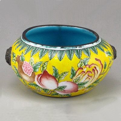 Емкость для мытья кистей Китай. Период Цин Юнчжэна 20 декабря 1722 г.— 8 октября 1735 г. 