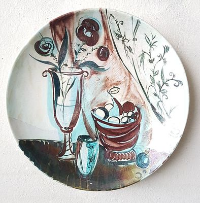 Смукрович Елена (1953-1993). Декоративное панно, диаметр 37 см, фаянс глазури, 1980-е.