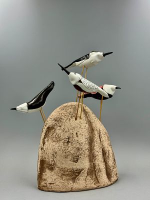 Скульптурная композиция "Птицы" , керамика , камень , роспись 2023 год, Е.Сухарева.