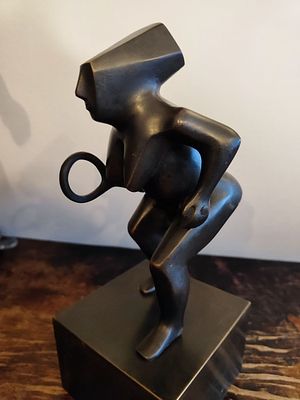 "Курникова" бронза , высота 25 см.