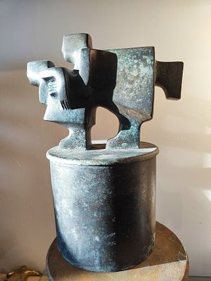 "Паровозик" бронза , литье, патина 26-19-15 см. Ф .Крущельницкий.