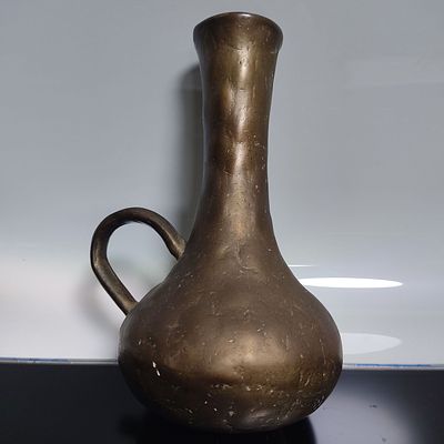 אגרטל ברוטליסט מוצק פליז כבד . אגרטל כד צנצנת קנקן ברוטליסט מוצק פליז כבד 19X13X11 ס"מ 1400 גר.